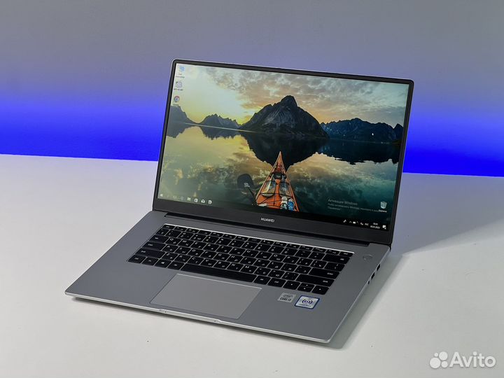 Премиум Huawei IPS 8g озу SSD256g Core i3 10th