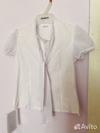 Рубашки школьные