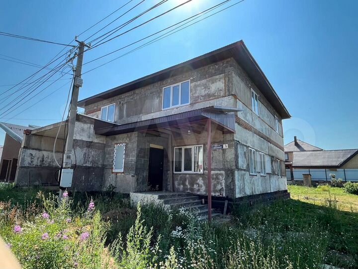 Дом 257,6 м² на участке 12 сот.