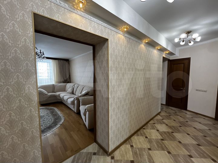 3-к. квартира, 75,9 м², 2/5 эт.