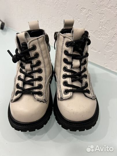 Ботинки демисезонные для девочки 23 размер