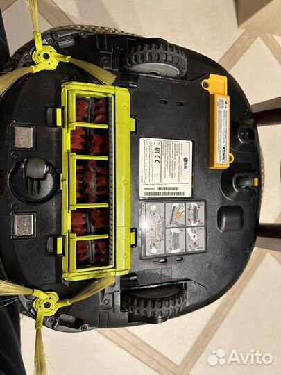 Робот пылесос lg hom bot