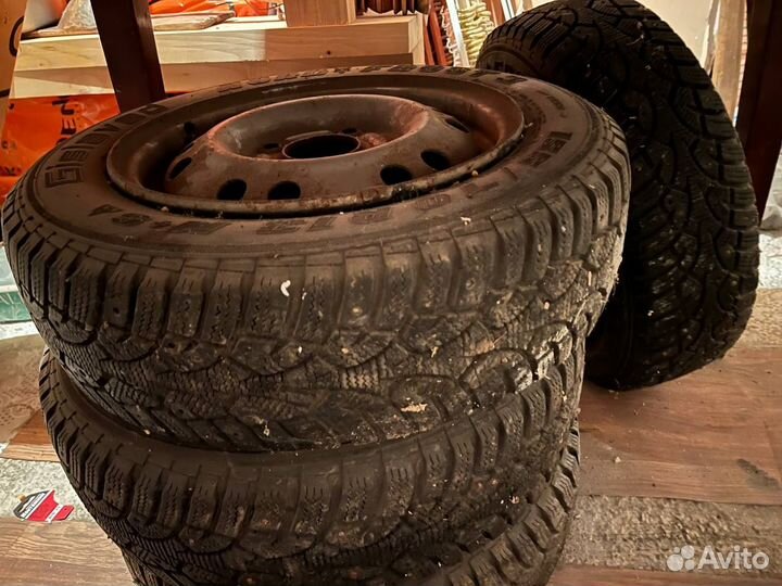 Nord Wolf Cargo 155/70 R13