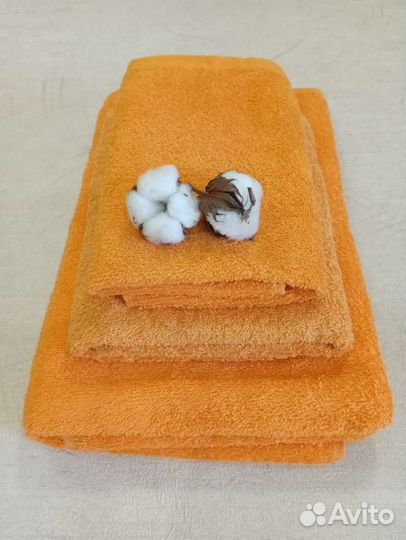 Полотенце белое