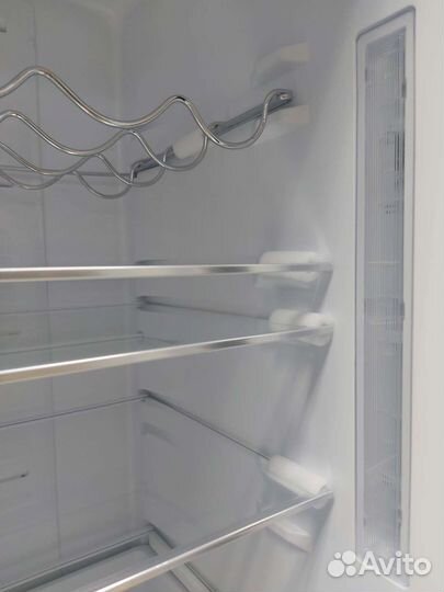 Холодильник hiberg