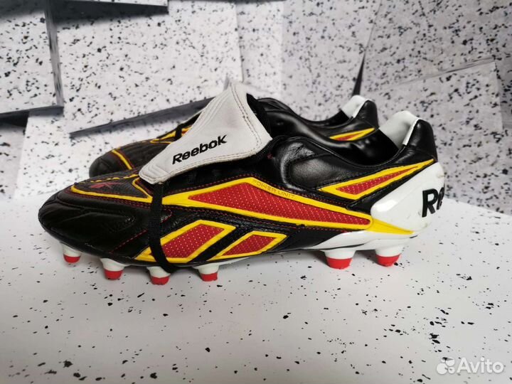 Футбольные бутсы Reebok