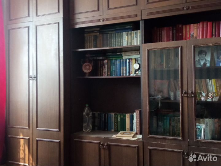 Шкаф стенка