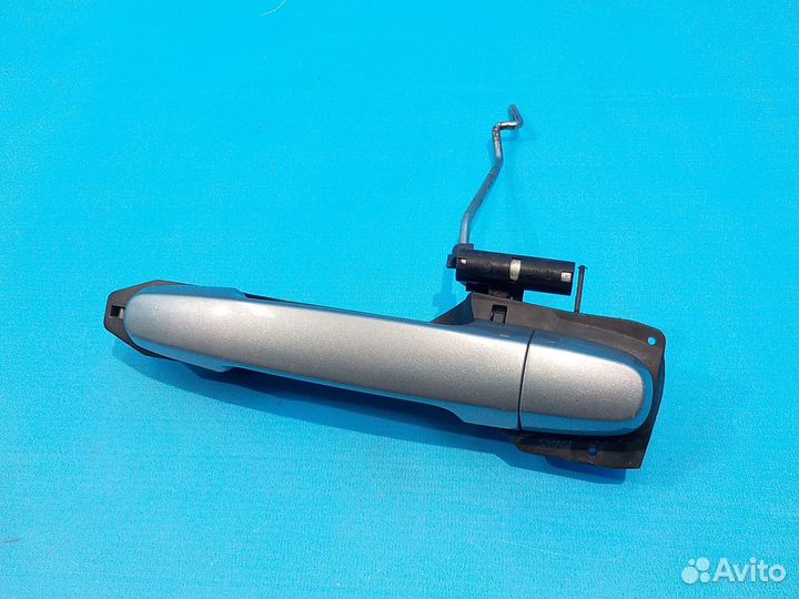 Ручка двери передней левой toyota Avensis (T250) 2