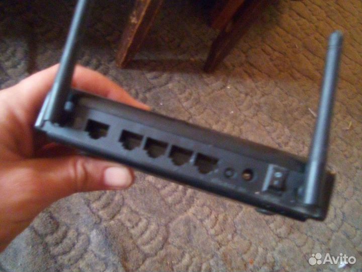 Вай фай роутер Upvel