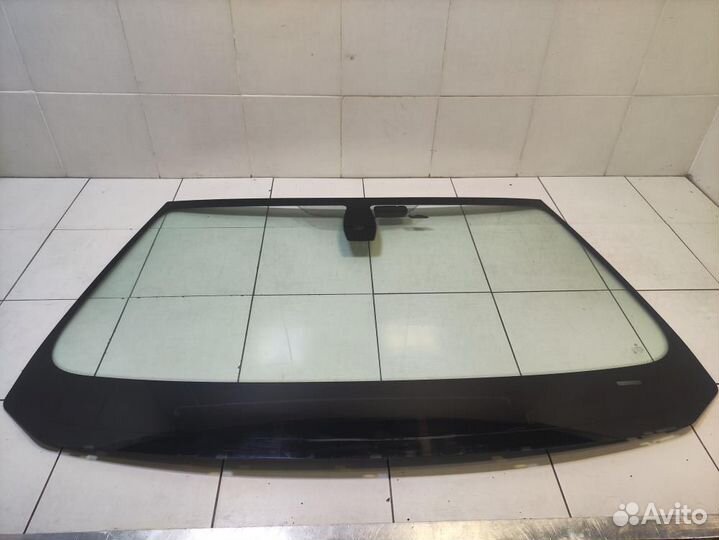 Стекло лобовое BMW 5-series F10