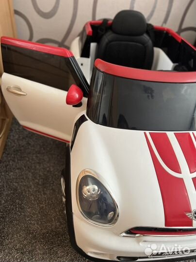 Электромобиль новый