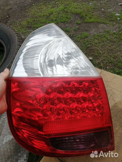 Фонарь задний левый