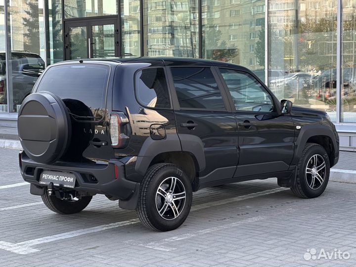 ВАЗ Niva 1.7 МТ, 2021, 14 000 км