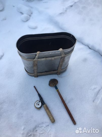 Рыболовные принадлежности для зимней рыбалки