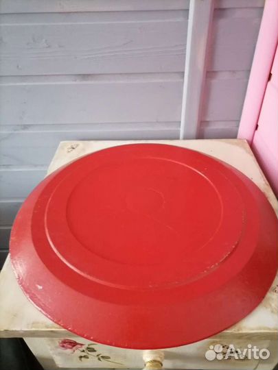 Поднос золотая хохлома.Диаметр 35 см