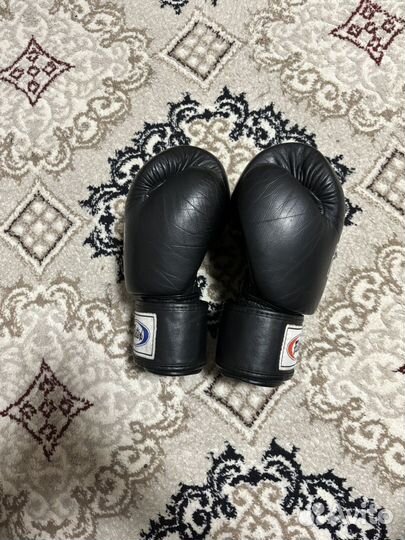 Боксерские перчатки fairtex 12 oz