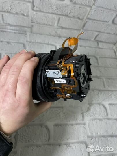 Объектив Sony G 20 x 1.6/ 4.1-82