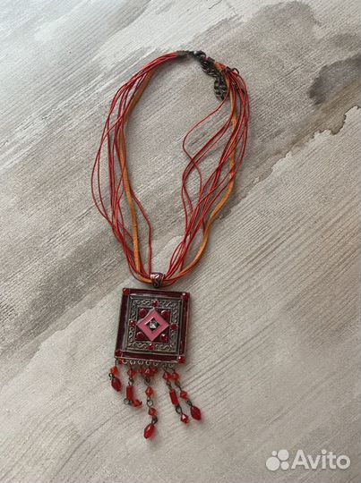 Украшения на шею/бижутерия