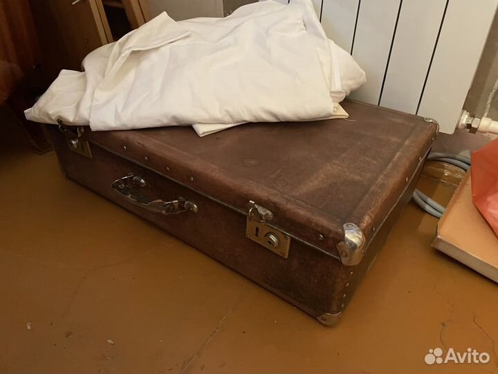 Чемодан советский