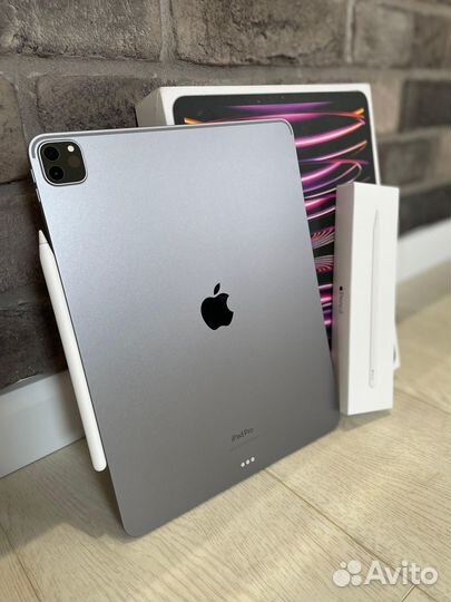 Apple iPad pro 12.9 2022