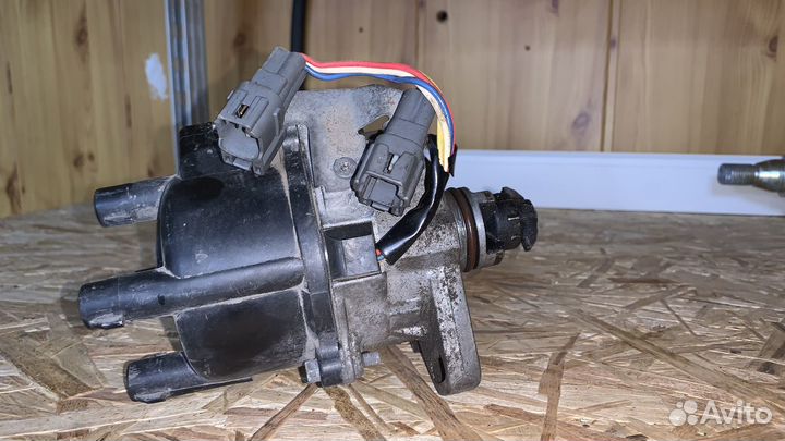 Трамблер toyota corolla 5a-fe