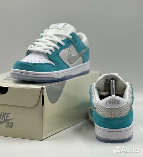 Крoссoвки Nike sв Dunk Lоw