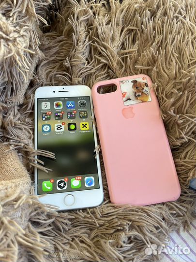 iPhone 8, 64 ГБ