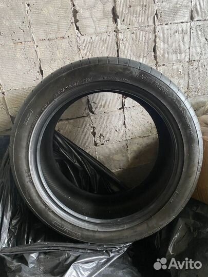Bridgestone Potenza Adrenalin RE004 235/45 R17 97W