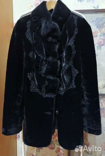 Шуба, 42 р-р (норка, каракуль)