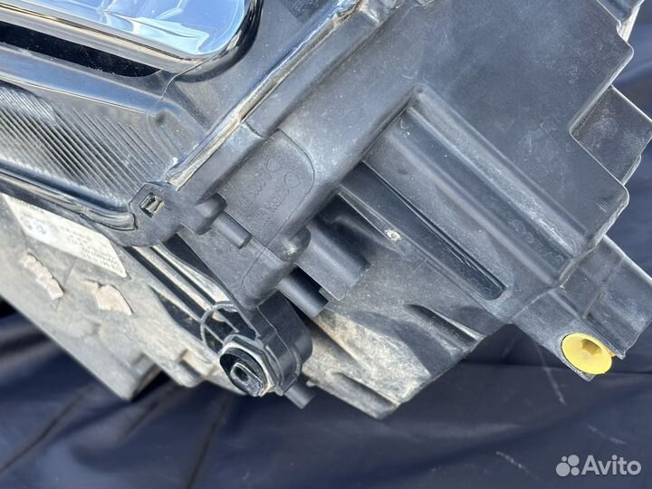 Фара правая в сборе на Skoda Kodiaq l