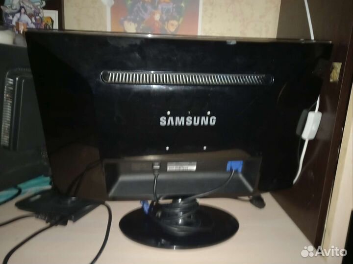 Монитор Samsung 23дюйма 60гц