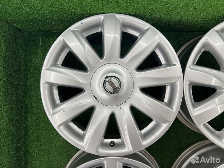 R17 Nissan оригинал 5x114.3 7JJ ET+45 цо66,1мм