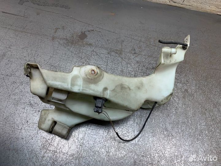 Бачок стеклоомывателя Audi A4 BPW 2008