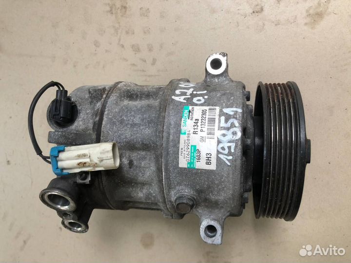 Компрессор кондиционера Opel insignia 2.0 турбо