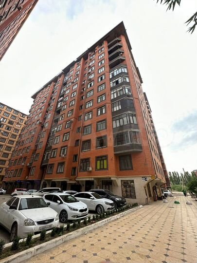 4-к. квартира, 180 м², 14/14 эт.