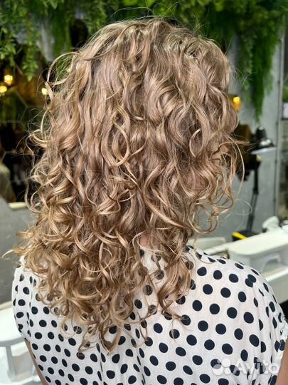 Биозавивка волос у опытного мастера