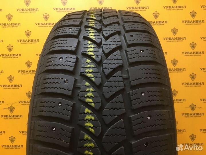 Tigar Sigura Stud 215/55 R16 97T