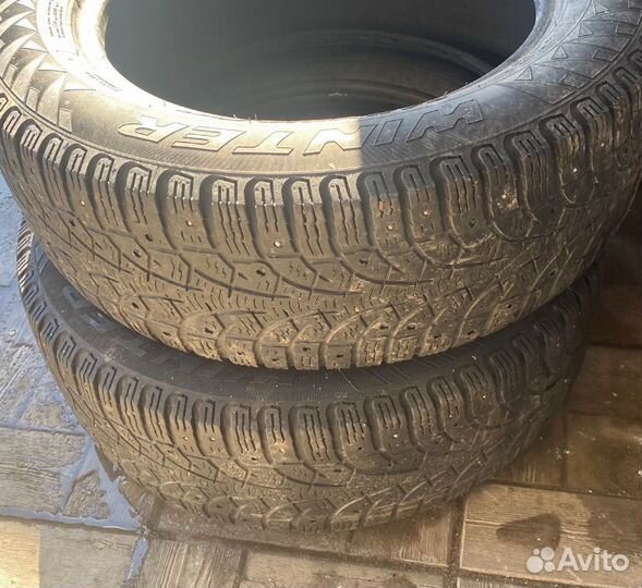 Pirelli Winter Carving Edge 215/55 R16