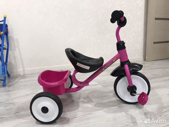 Трехколесный велосипед