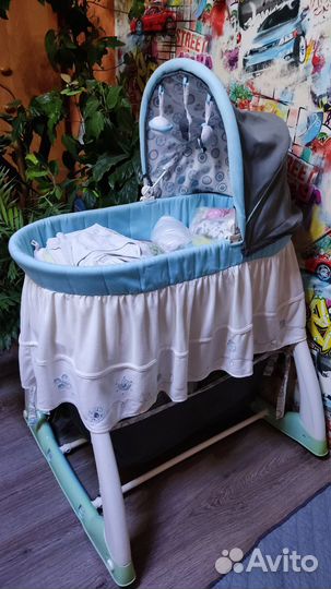 Люлька колыбель + одежда до 3-4 месяцев