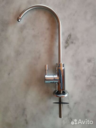 Кран для фильтра Гейзер био б/у