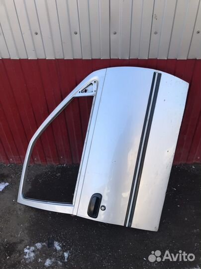 Дверь передняя правая для Daewoo Nexia