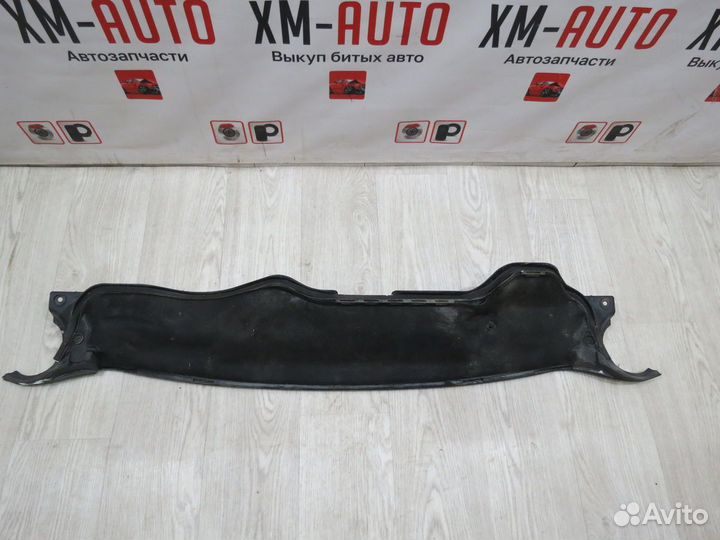 Планка под лобовое стекло Opel Astra J