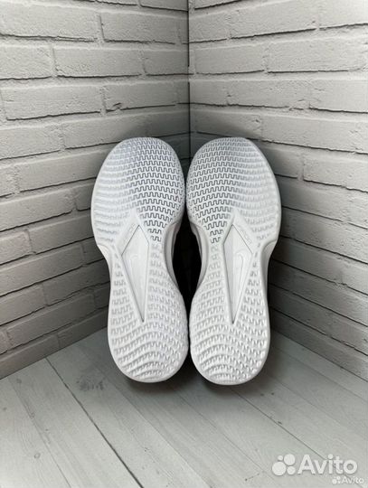 Теннисные кроссовки nike vapor