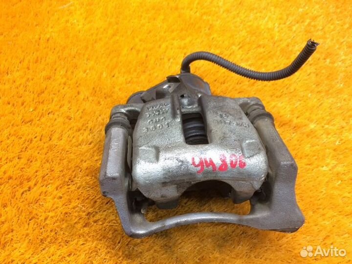 Суппорт задний правый Volkswagen Passat B7 caxa