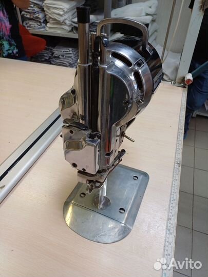 Сабельный раскройный нож