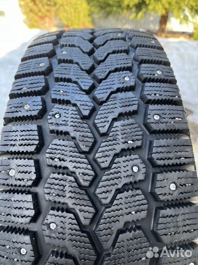 Yokohama Ice Guard Stud IG55 205/70 R15 96Q