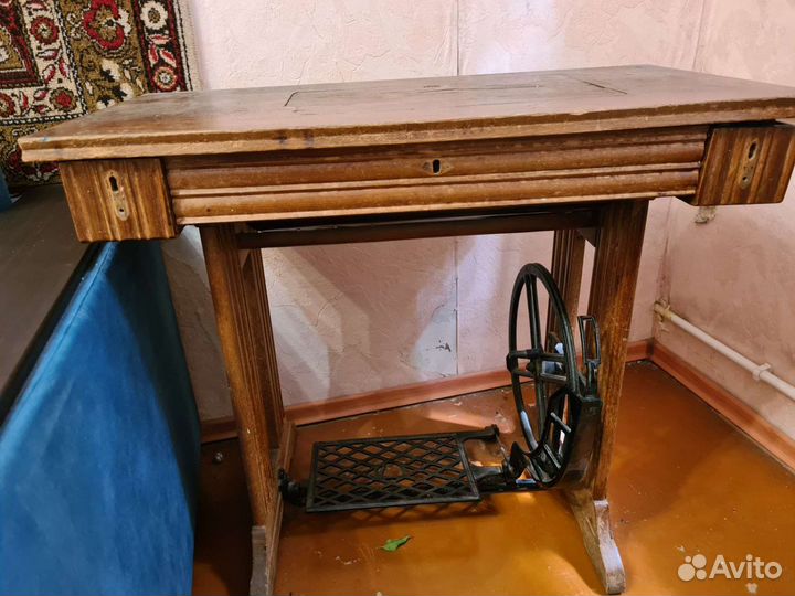 Швейная машинка