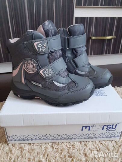 Ботинки для девочки