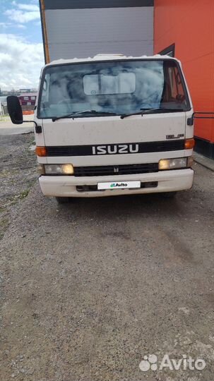 Isuzu Elf, 1990